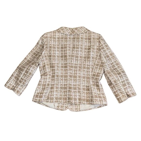 Isabella DeMarco Jacket in White and Tan Houndstooth Button Front - Size Large - Picture 2 of 6